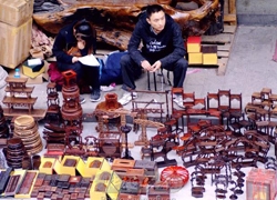 Song Xian Qiao Antique Market